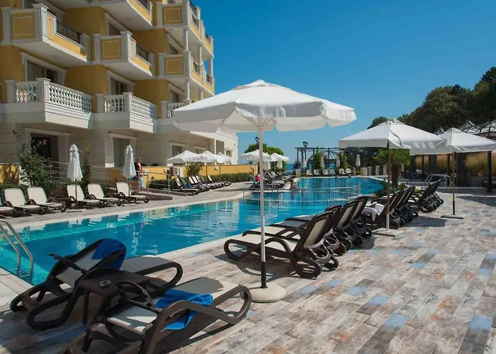 酒店 Marina White Sands 奥布佐尔